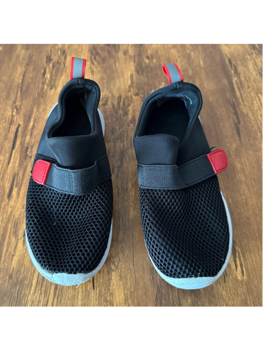 Cat & Jack Water Shoes Girls Toddler Size 11 Black Red Slip On Beach
